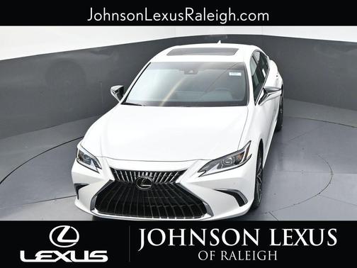 2025 Lexus ES 300h Base