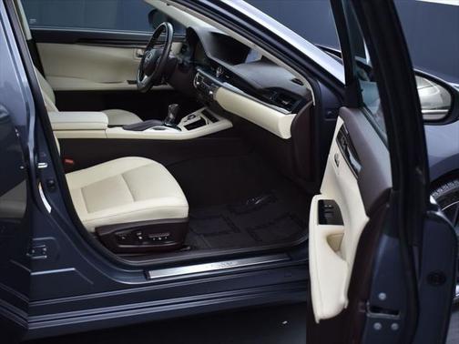 2018 Lexus ES 350 Base