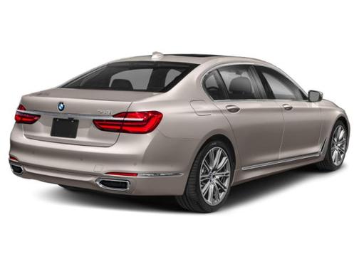 Cashmere Silver Metallic 2019 BMW 740 740i