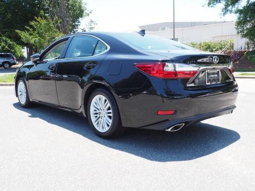 2017 Lexus ES 350 Base