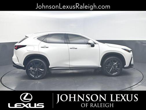 2022 Lexus NX 450h+ Luxury