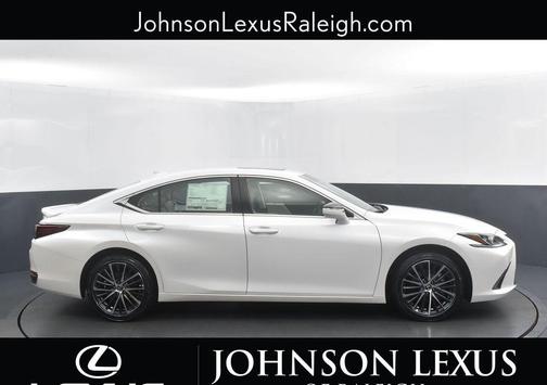 2025 Lexus ES 300h Base