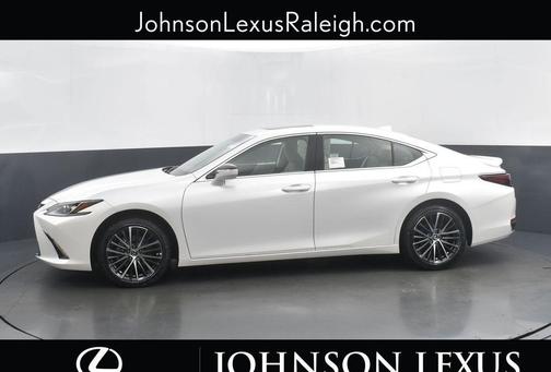 2025 Lexus ES 300h Base