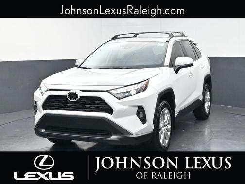 Wind Chill Pearl 2025 Toyota RAV4 XLE Premium