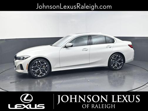 Mineral White Metallic 2025 BMW 330 330i