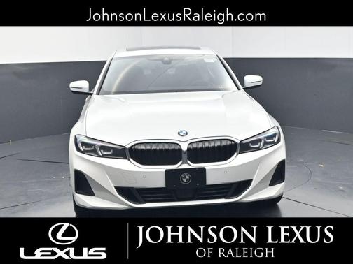 Mineral White Metallic 2025 BMW 330 330i