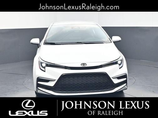 Ice Cap 2023 Toyota Corolla SE