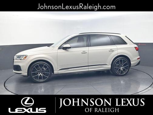 Vicuna Beige Metallic 2023 Audi Q7 55 Prestige