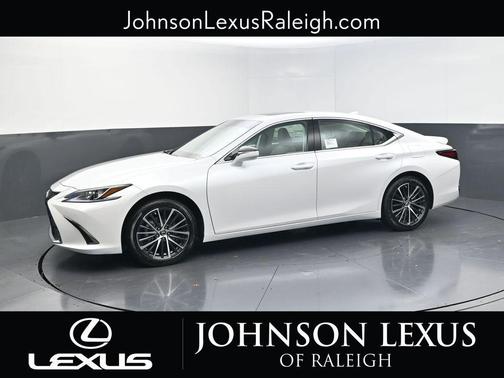 2025 Lexus ES 300h Base