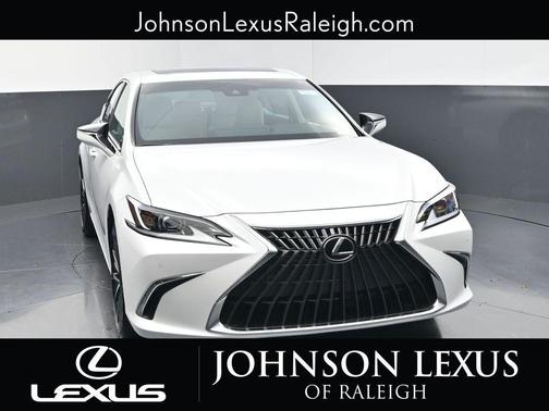2025 Lexus ES 300h Base