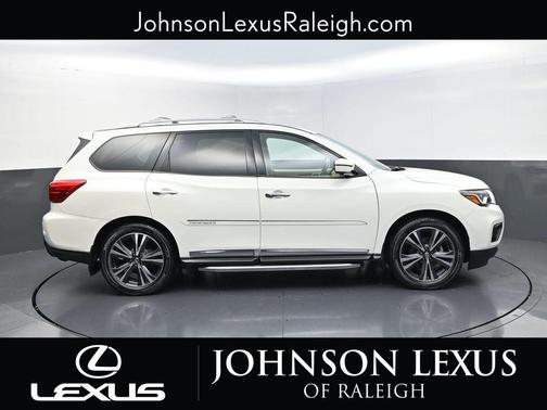 2019 Nissan Pathfinder Platinum