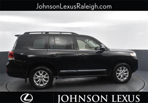2019 Toyota Land Cruiser Base