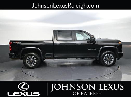 Black 2025 Chevrolet Silverado 2500 Custom