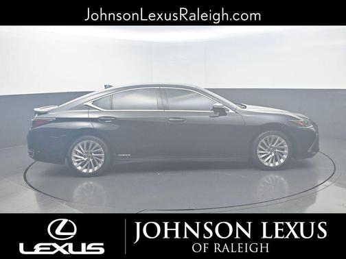 2020 Lexus ES 300h Ultra Luxury