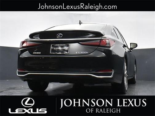 2020 Lexus ES 300h Ultra Luxury