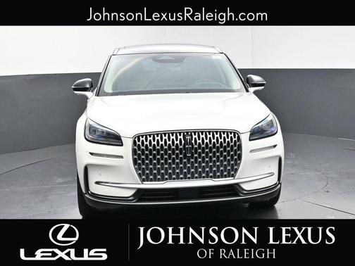 PRISTINE WHITE MET 3C 2024 Lincoln Corsair Premiere