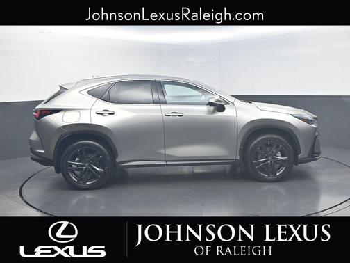 2026 Lexus NX 450h+ Luxury