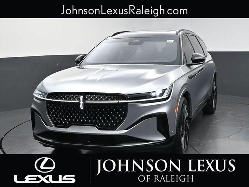 SILVER RADIANCE MET CC 2024 Lincoln Nautilus Reserve