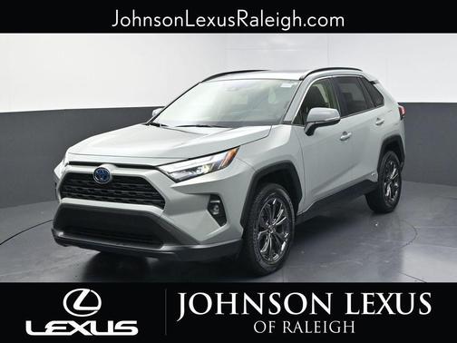 2022 Toyota RAV4 Hybrid XLE Premium