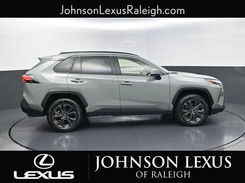 2022 Toyota RAV4 Hybrid XLE Premium