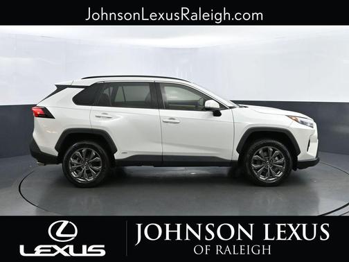 2022 Toyota RAV4 Hybrid XLE Premium