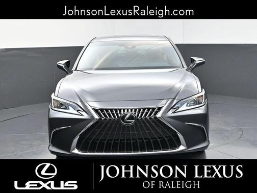 2025 Lexus ES 300h Base