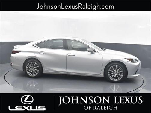2019 Lexus ES 300h Base