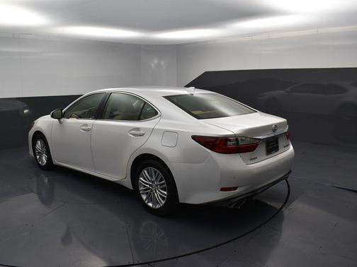 2016 Lexus ES 350 Base