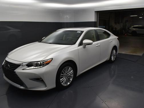 2016 Lexus ES 350 Base