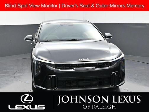 Aurora Black Pearl 2025 Kia K4 GT-Line Turbo