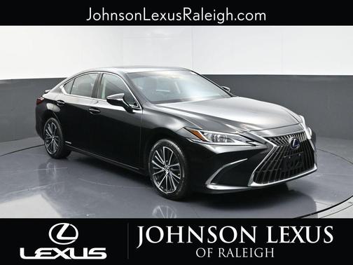 2022 Lexus ES 300h Base