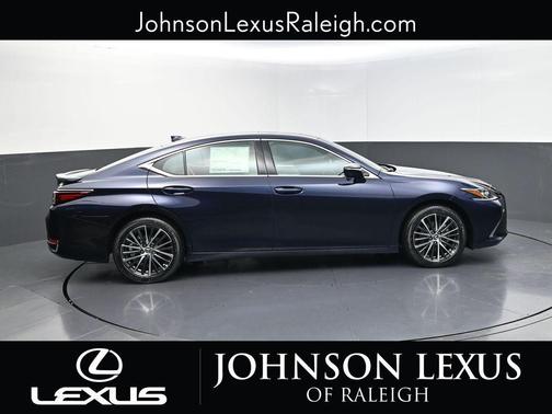 2025 Lexus ES 300h Base