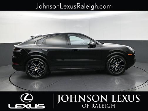 Black 2024 Porsche Cayenne Cayenne