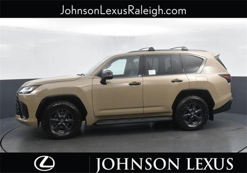2025 Lexus LX 700h Overtrail