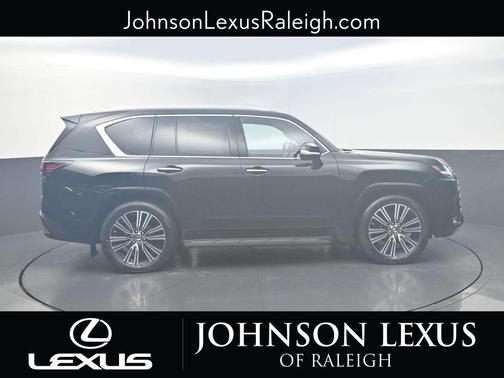 2026 Lexus LX 700h Luxury