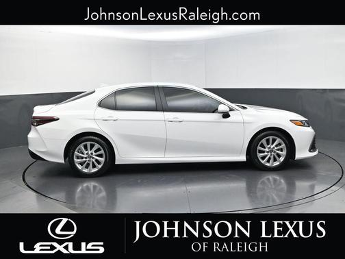 Ice Cap 2023 Toyota Camry LE