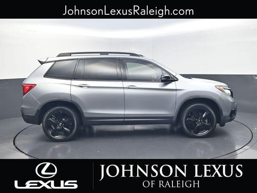 Silver Metallic 2020 Honda Passport AWD Elite