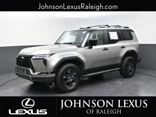 Atomic Silver/Black 2024 Lexus GX 550 Overtrail