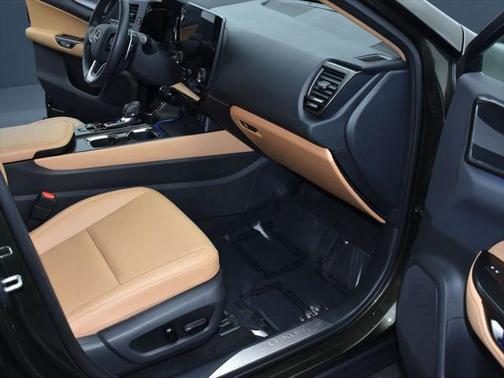 2025 Lexus NX 250 Premium