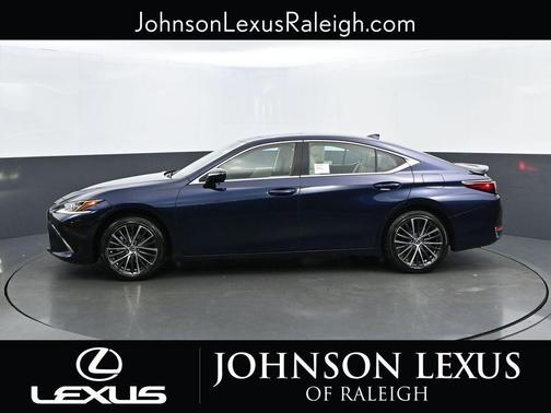 2025 Lexus ES 300h Base