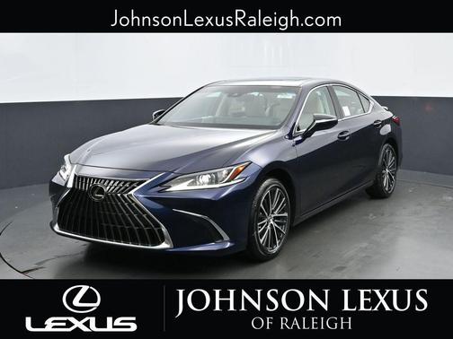 2025 Lexus ES 300h Base