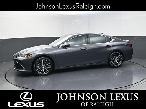 2025 Lexus ES 300h Base