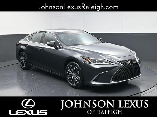 2025 Lexus ES 300h Base