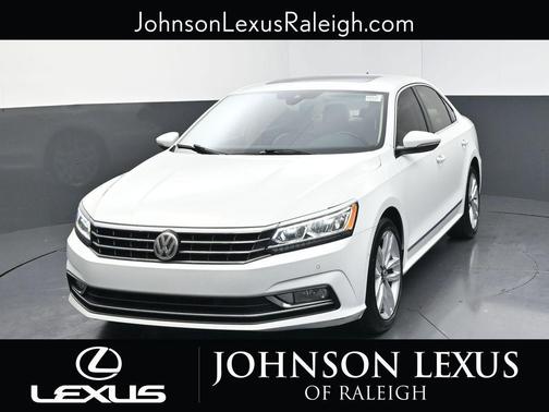 2017 Volkswagen Passat 1.8T SEL Premium