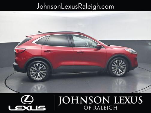 2020 Ford Escape Titanium