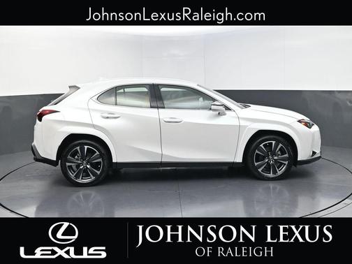 2025 Lexus UX 300h Premium