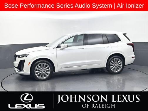 Crystal White Tricoat 2022 Cadillac XT6 Premium Luxury FWD