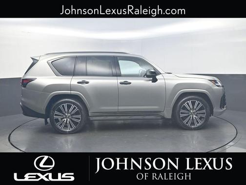 Atomic Silver 2026 Lexus LX 600 Luxury