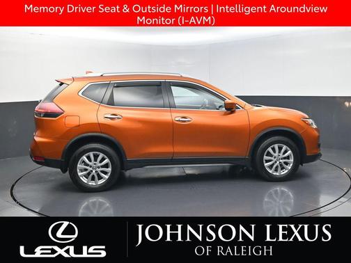 2018 Nissan Rogue SV