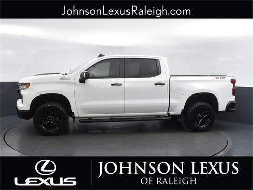 Summit White 2022 Chevrolet Silverado 1500 LT Trail Boss